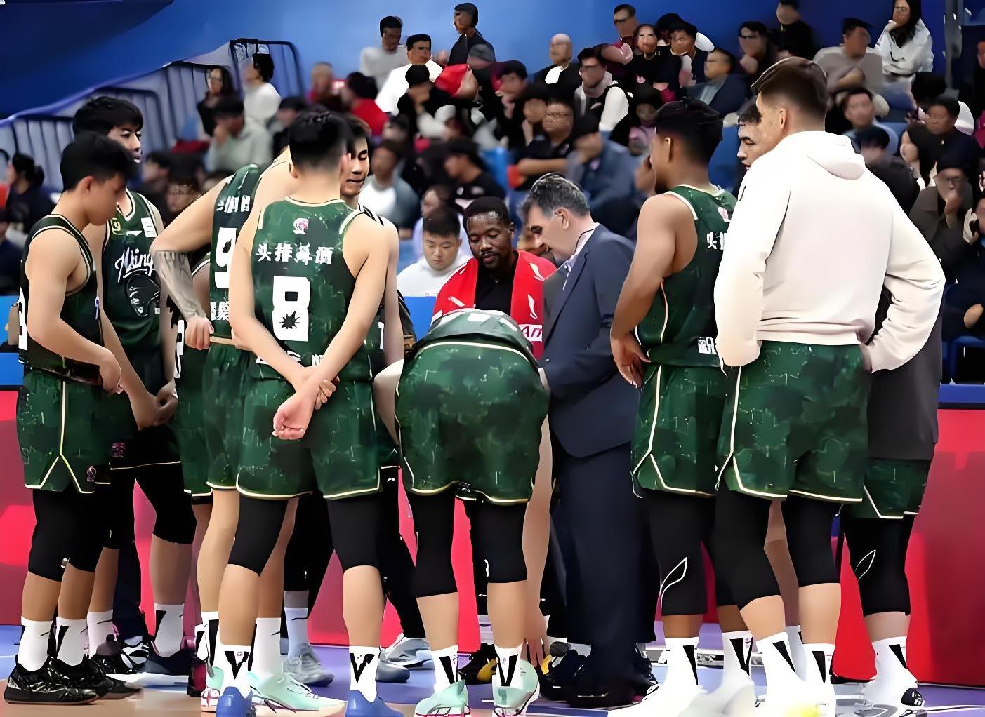 中欧体育官方网站国际比赛日突围战来临；皇家马德里围绕CBA常规赛状态回暖；媒体盛赞；年轻球员得到机会的简单介绍