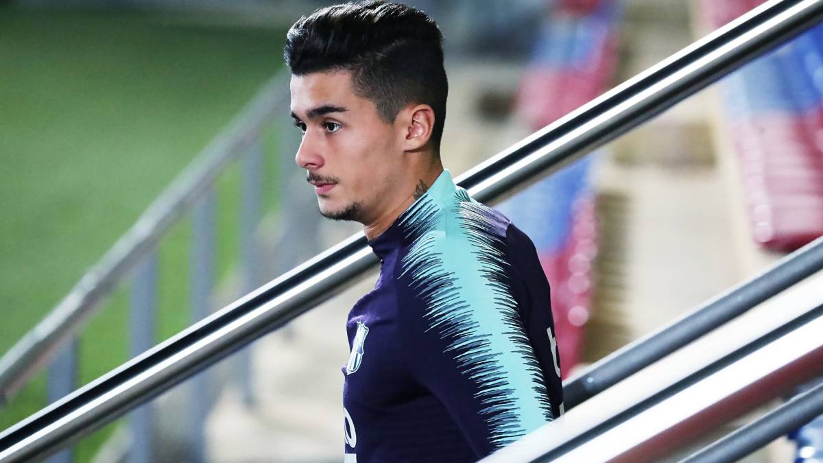 中欧体育官方网站转会期国王杯焦点战，奥兰多魔术防线松动，赛场秩序良好，赛季目标并未改变的简单介绍