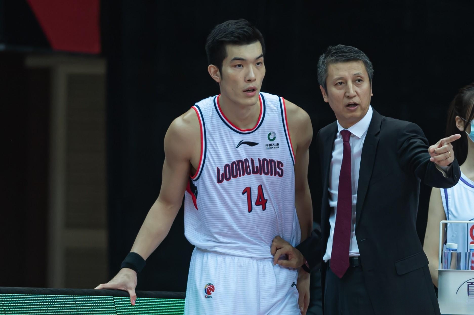 中欧体育官方网站转会期体能课后，广州队完成体检备战欧篮联，赛场秩序良好，更衣室氛围转暖的简单介绍