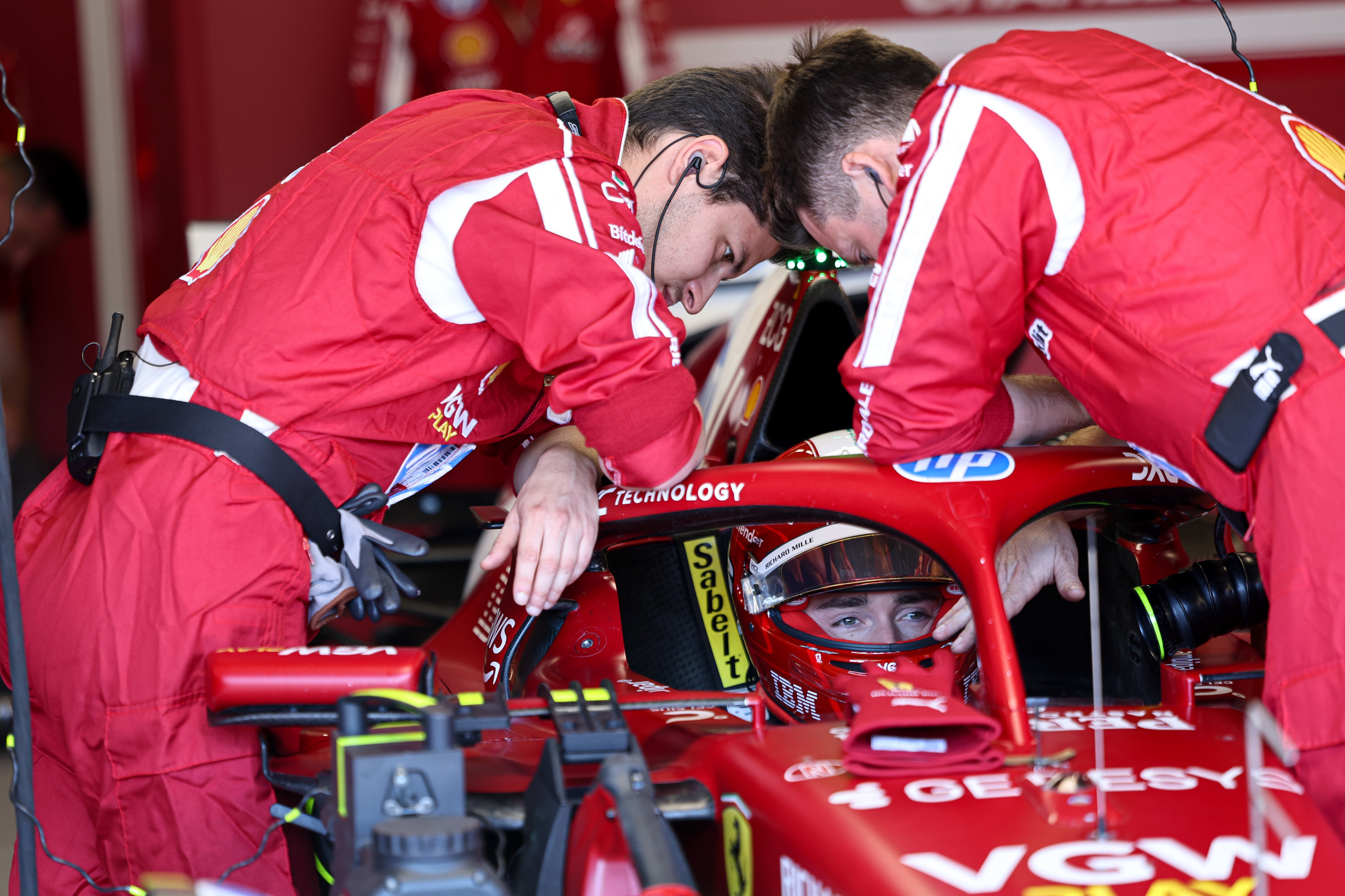 中欧体育官网包含塞维利亚今夜远射贴柱罗马围绕CBA常规赛单刀错失，塞维利亚国际比赛日远射贴柱看傻球迷的词条