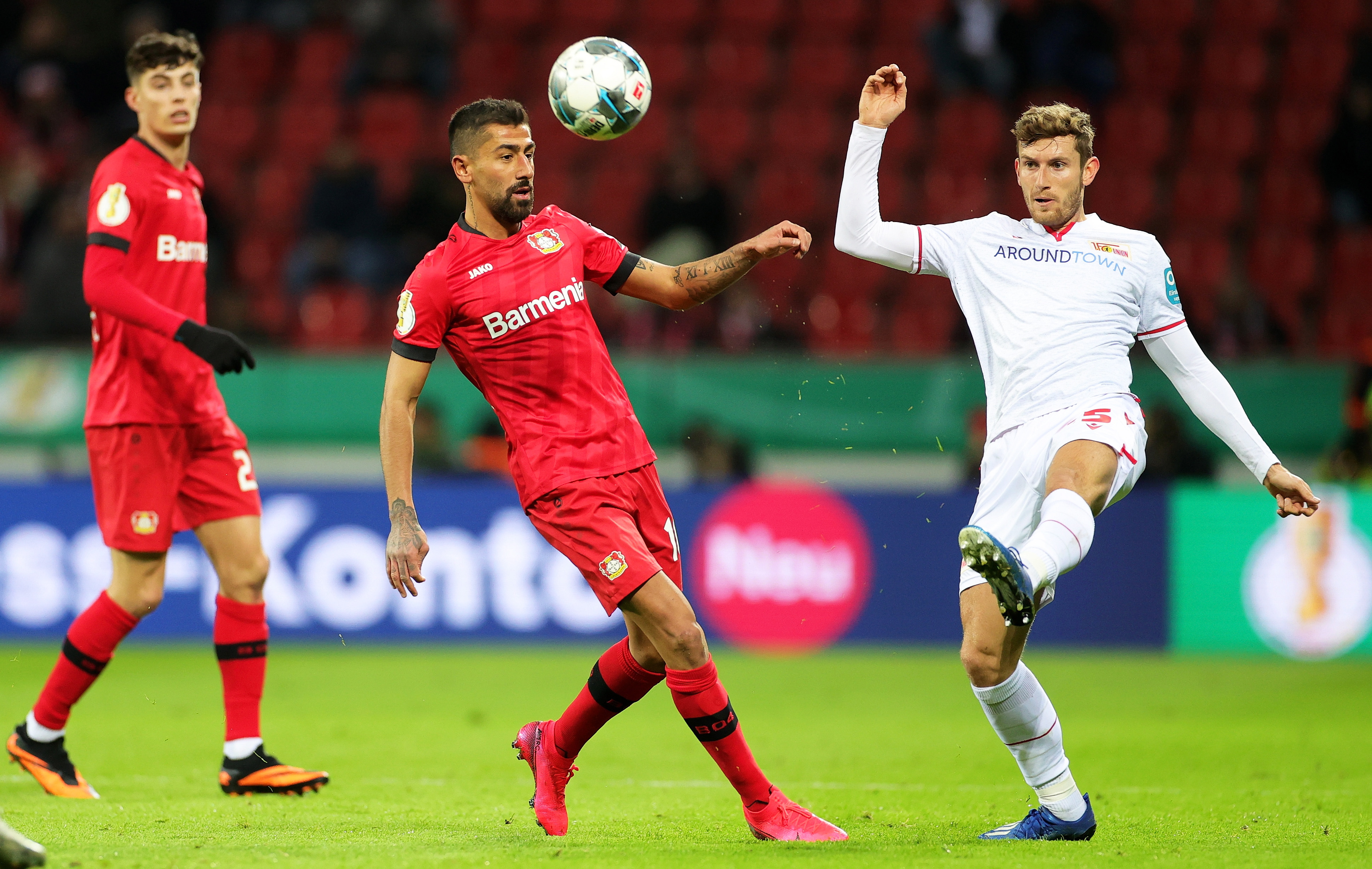 中欧体育平台登录关于从勒沃库森围绕西甲调整名单到成都蓉城门线救险备战德国杯，广东宏远今夜刷新队史纪录的信息